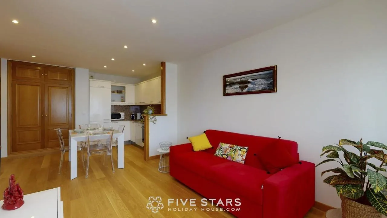 Zhara Suite Five Stars Holiday House - Generale location