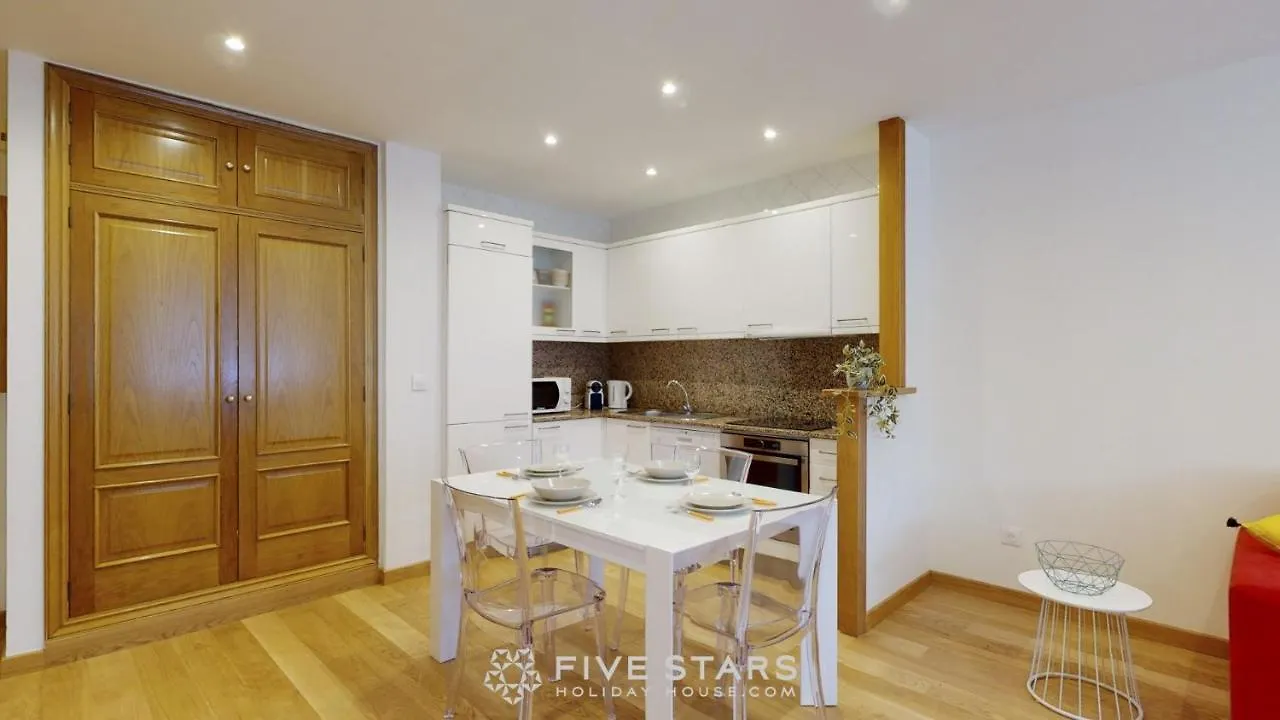 Zhara Suite Five Stars Holiday House - Generale Nice Apartment