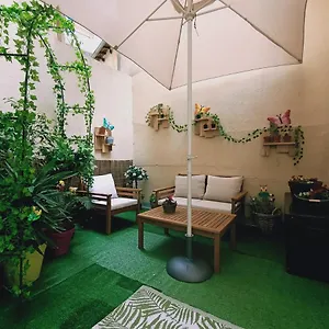 Appartement Cosy + Patio Privé, Nice